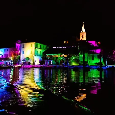 Appartement Charlotte Emozioni Vista Lago, Centro E Giri In Battello Verbania