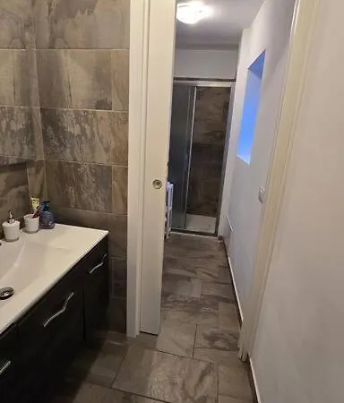 Appartement Charlotte Emozioni Vista Lago, Centro E Giri In Battello