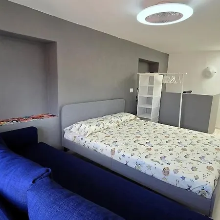 Appartement Charlotte Emozioni Vista Lago, Centro E Giri In Battello