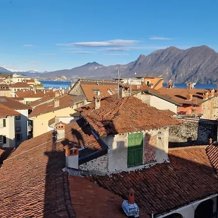 Appartement Charlotte Emozioni Vista Lago, Centro E Giri In Battello