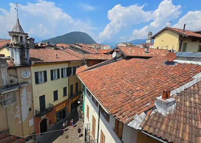 Apartament Charlotte Emozioni Vista Lago, Centro E Giri In Battello