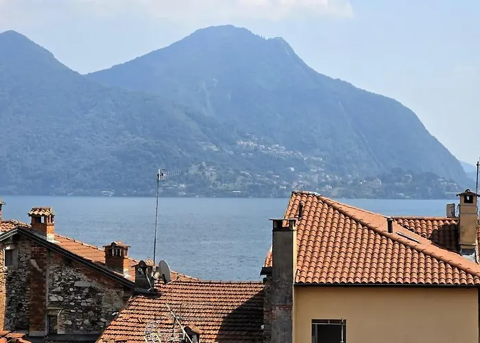Charlotte Emozioni Vista Lago, Centro E Giri In Battello