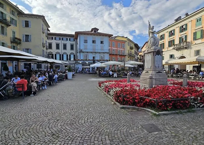 Apartament Charlotte Emozioni Vista Lago, Centro E Giri In Battello Verbania