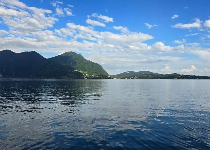 Charlotte Emozioni Vista Lago, Centro E Giri In Battello *